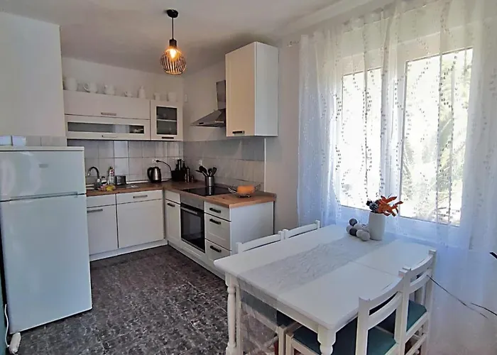 Apartamento D&d Drvenik (Split-Dalmatia)